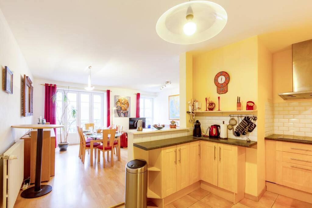 Vazi, Appartement Lumineux & Spacieux Centre-Ville Брест Экстерьер фото