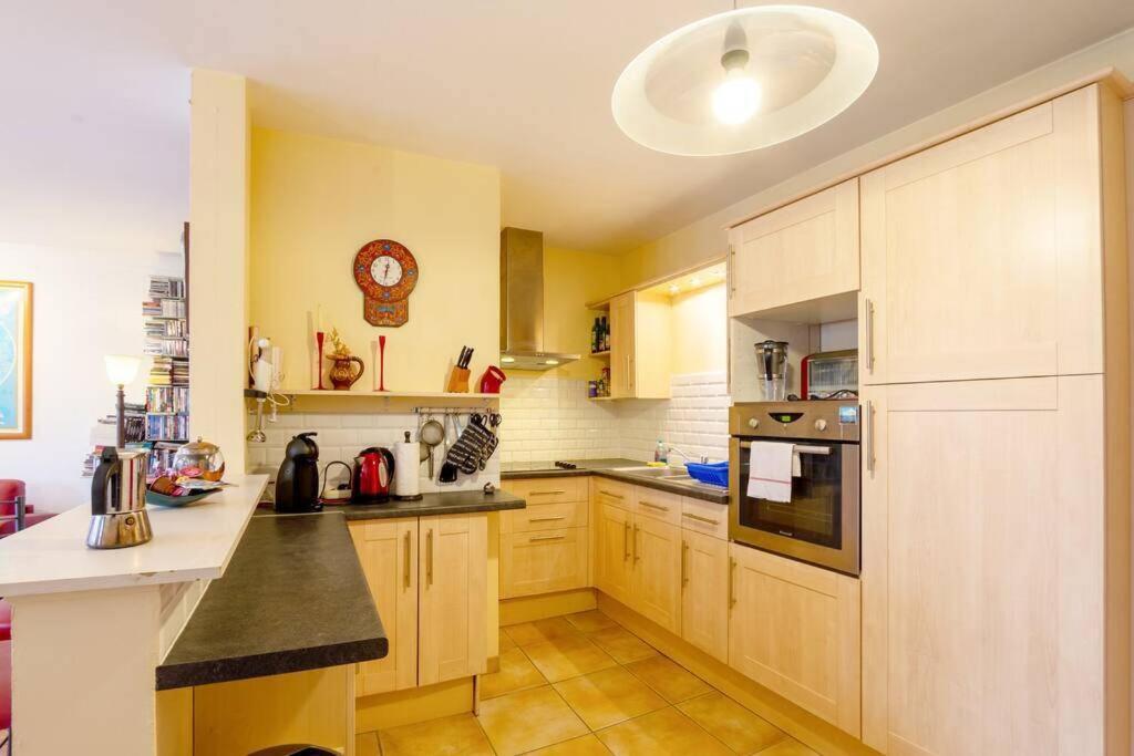 Vazi, Appartement Lumineux & Spacieux Centre-Ville Брест Экстерьер фото